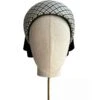Monochrome Tweed Halo X Jane Taylor -Lady Style Wear 454 dbb34977 e178 4039 8abe 48899568bc84