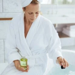 Olverum Bath Oil -Lady Style Wear 5060380380135 4