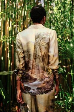 Dolce Vita Silk Twill Shirt -Lady Style Wear DolcevitaLoungesuitmodel3WEB