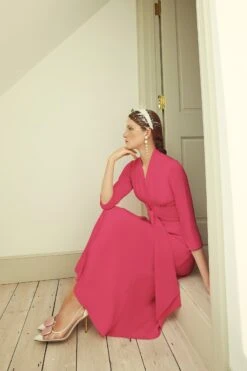 Fontaine Silk Crepe Raspberry -Lady Style Wear Fontaine Rasberry Model WEB