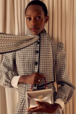 Kensington Jacket Check -Lady Style Wear KensingtonJacketBlackbuttonsWEB 7bcde423 fade 4b72 98ac 46bdc6fbc35c