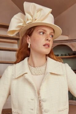 Lady Style Wear -Lady Style Wear OrchidBoatermodel2WEB