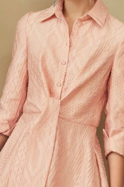 Rimini Dress Blush Geometric Cloqué -Lady Style Wear Rimini Coral CU1