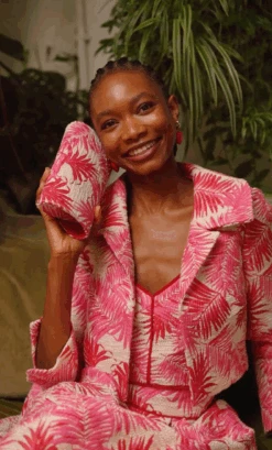 Remy Structured Bodice Top Palm Jacquard -Lady Style Wear Screenshot 2024 10 20 at 01.46.06 545fb68b 08b9 4d1a 86bf 38f3c49be26a 1