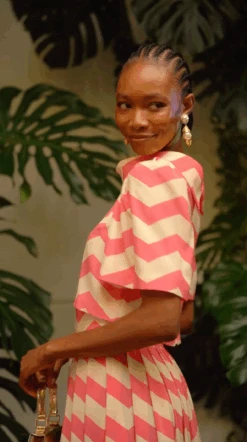 Palm Beach Clara Top Pink Chevron Silk -Lady Style Wear Screenshot 2024 10 20 at 01.47.22